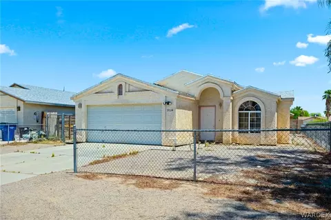9934 S Needles Dr, Mohave Valley, AZ 86440