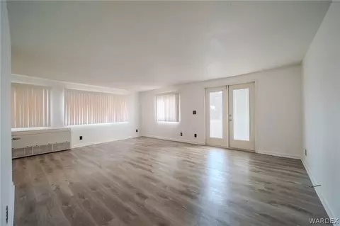 841 E Berk Ave, Kingman, AZ 86409 photo 13