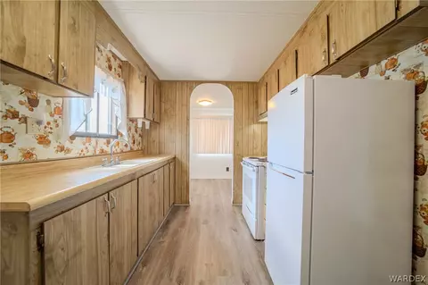 841 E Berk Ave, Kingman, AZ 86409 photo 12