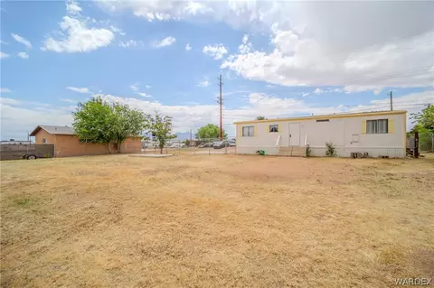 841 E Berk Ave, Kingman, AZ 86409 photo 29
