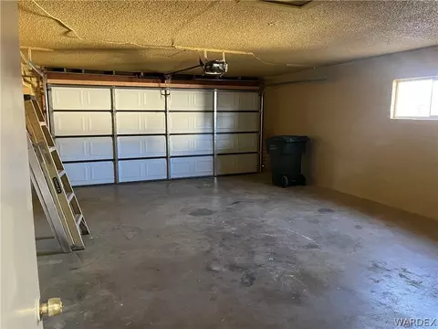 980 Hillside Dr, Kingman, AZ 86409 photo 5