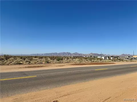 lot9 A Chino Dr, Golden Valley, AZ 86413