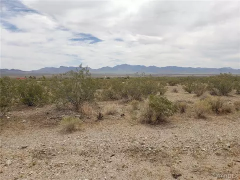 0000 Lobo Rd, Dolan Springs, AZ 86441