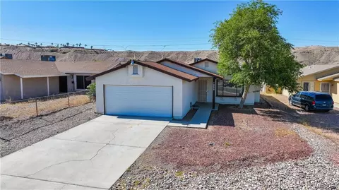 1852 Gem St, Bullhead City, AZ 86442