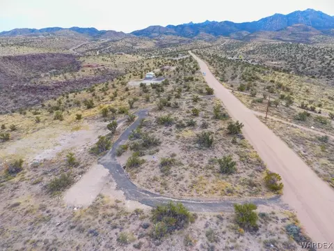 3425 E Saddlebag Dr, Kingman, AZ 86401