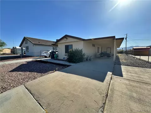 5635 S Pasadena Rd, Fort Mohave, AZ 86426