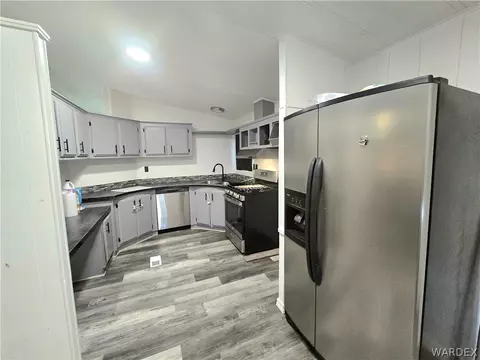 3151 E Snavely Ave, Kingman, AZ 86409 photo 9