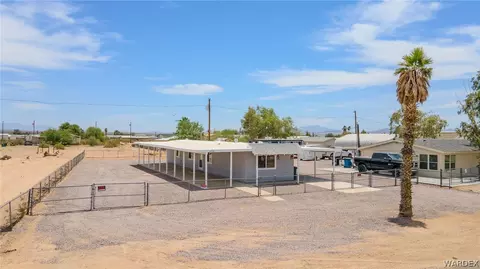 12710 S Apache Pkwy, Topock, AZ 86436