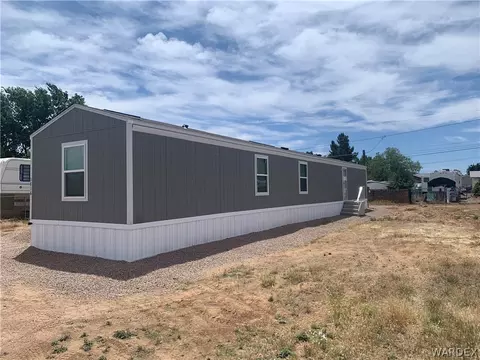 3816 E Thompson Ave, Kingman, AZ 86409 photo 2
