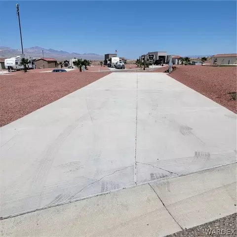 2343 Cortez Ln, Bullhead City, AZ 86442