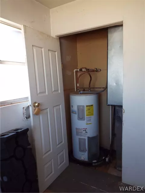 Other - 3535 E Cardinal Ln, Kingman, AZ 86409 photo 3 of 8
