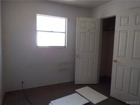 Bedroom - 3535 E Cardinal Ln, Kingman, AZ 86409 photo 2 of 4