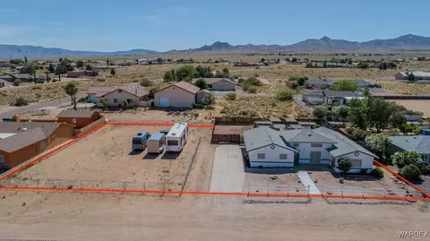 9520 N Concho Dr, Kingman, AZ 86401