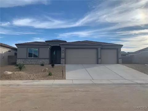 3274 Tiffany Ave, Kingman, AZ 86401