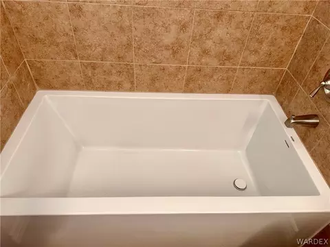 7898 E Monte Tesoro Dr, Kingman, AZ 86401 photo 29