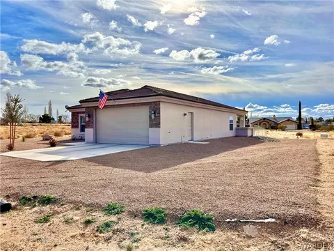7898 E Monte Tesoro Dr, Kingman, AZ 86401 photo 3