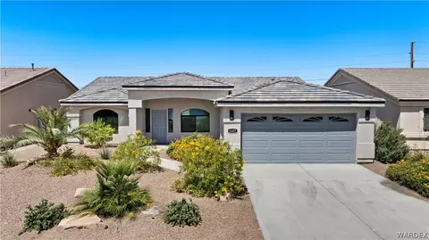 6207 Lago Grande Dr, Fort Mohave, AZ 86426