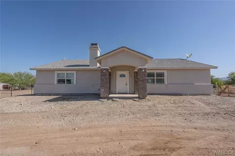 3165 E Old West Dr, Mohave Valley, AZ 86440