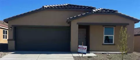 2468 Pesuna Dr, Bullhead City, AZ 86442