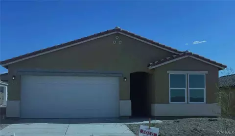 2472 Pesuna Dr, Bullhead City, AZ 86442