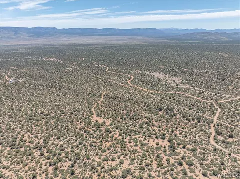 0 Green Tree, Hackberry, AZ 86411