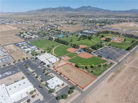 3380 N Burbank St, Kingman, AZ 86409