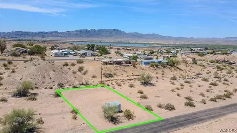 4822 York Dr, Topock, AZ 86436