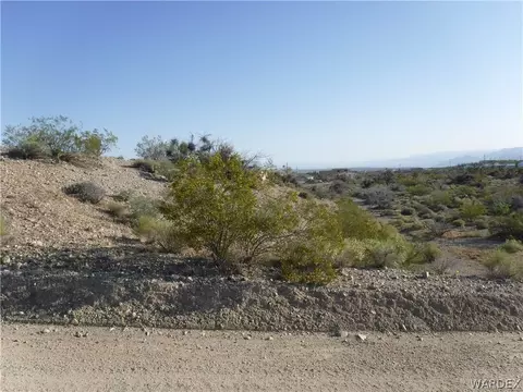 549 W Echo Dr, Meadview, AZ 86444 photo 3
