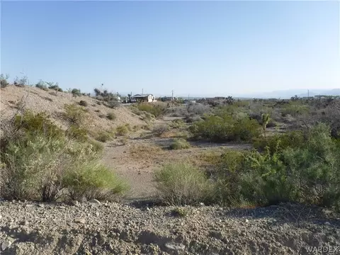 549 W Echo Dr, Meadview, AZ 86444 photo 4