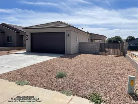 3330 E Farm Crest Ave, Kingman, AZ 86409