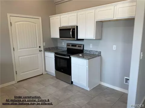 3330 E Farm Crest Ave, Kingman, AZ 86409 photo 8