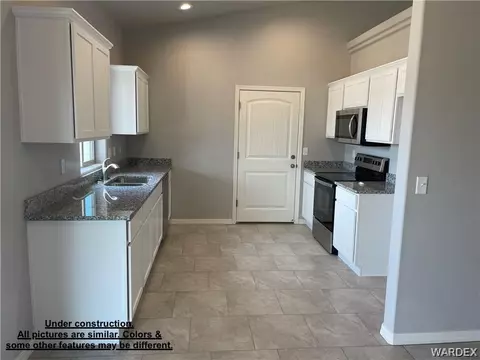 3330 E Farm Crest Ave, Kingman, AZ 86409 photo 7