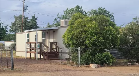 2115 E Snavely Ave, Kingman, AZ 86409 photo 2