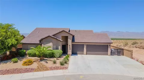 6009 S Columbia Ave, Fort Mohave, AZ 86426