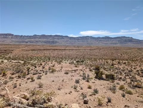 30730 N Spencer Dr, Meadview, AZ 86444