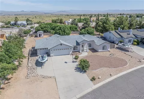 3921 Pueblo Ln, Kingman, AZ 86401