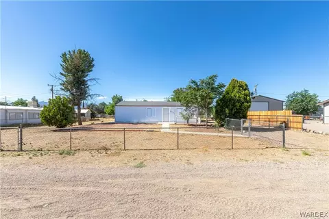 2950 E Potter Ave, Kingman, AZ 86409 photo 2