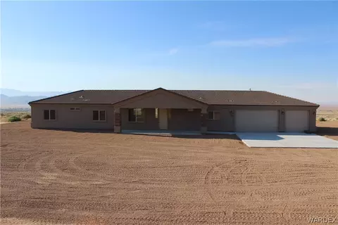 9728 N Atossa Rd, Kingman, AZ 86401
