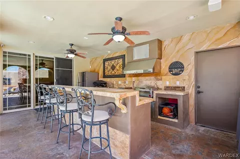 Kitchen - 4470 Bourbon St, Needles, CA 92363 photo 5 of 9