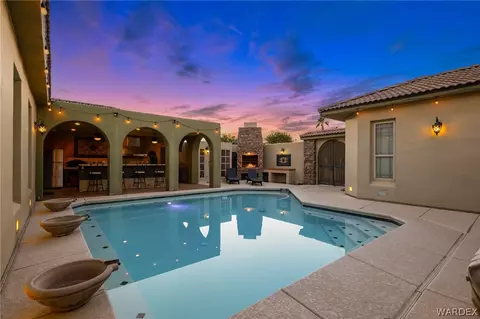 Exterior - 4470 Bourbon St, Needles, CA 92363 photo 6 of 19
