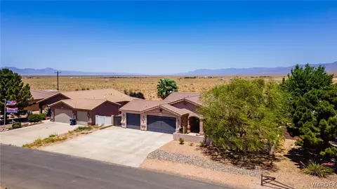 7273 E Stoneaxe Dr, Kingman, AZ 86401 photo 3