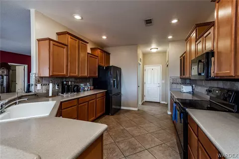 7273 E Stoneaxe Dr, Kingman, AZ 86401 photo 7