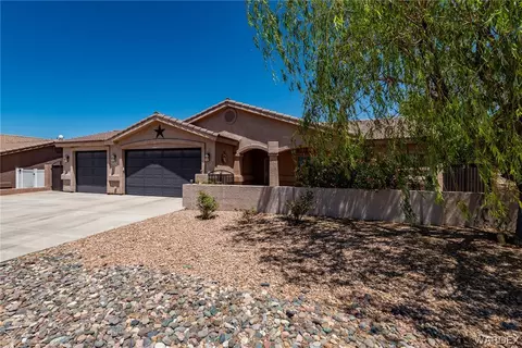 7273 E Stoneaxe Dr, Kingman, AZ 86401