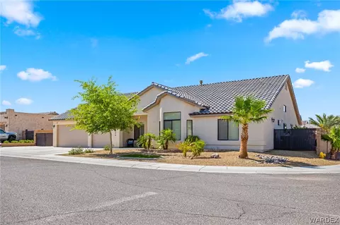 2032 E Alamo Way, Fort Mohave, AZ 86426