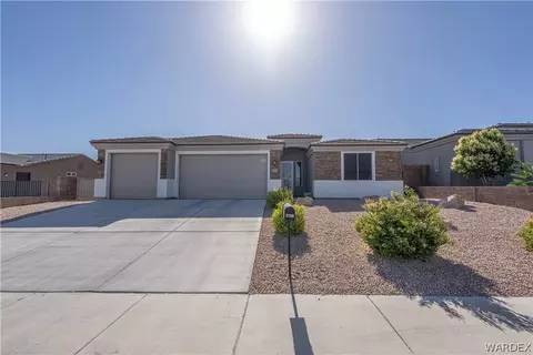 2266 Ginger St, Kingman, AZ 86401