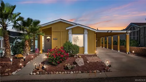 2561 Hillcrest Park Dr, Bullhead City, AZ 86429
