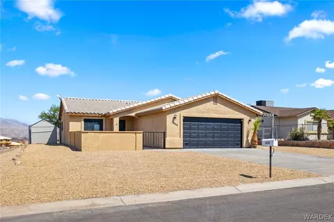 3435 Sundial Dr, Bullhead City, AZ 86429
