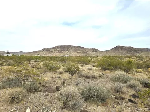 lot2 S Bonita Rd, Golden Valley, AZ 86413