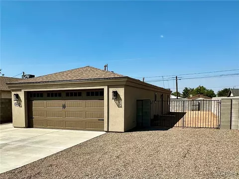 2037 Mullen Ave, Kingman, AZ 86401 photo 3