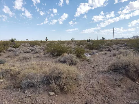 0000 W Rocking Horse Dr, White Hills, AZ 86445